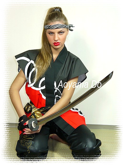Японский самурайский меч катана