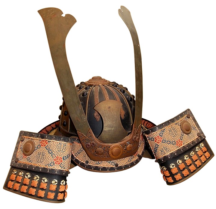 боевой шлем  КАБУТО, деталь  самурайского доспеха