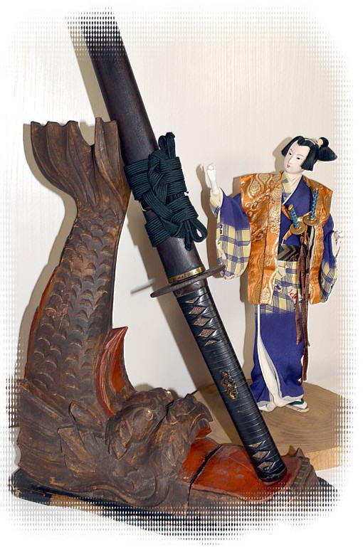 коллекция самурайского оружия, антикварные японские мечи
