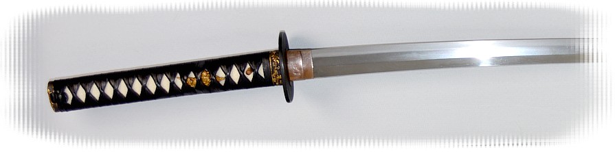 старинные японские мечи, ножи и кинжалы