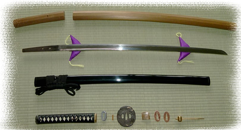 катана и монтировка меча