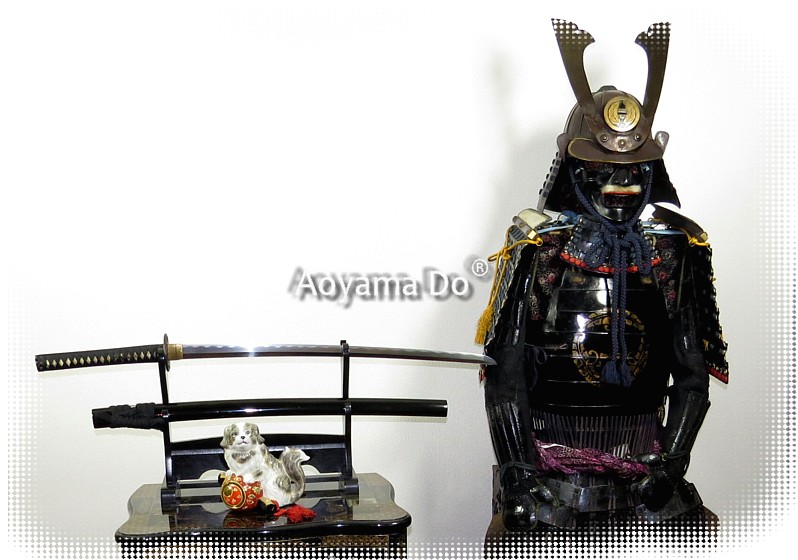 антикварные самурайские мечи, японское оружие самурайские мечи коллекция Аояма До